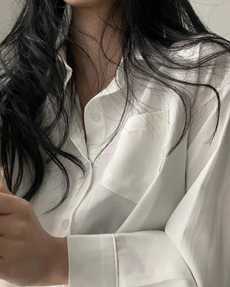 Chemise Luce femme, blanc, en mousseline de soie, élégante et raffinée.