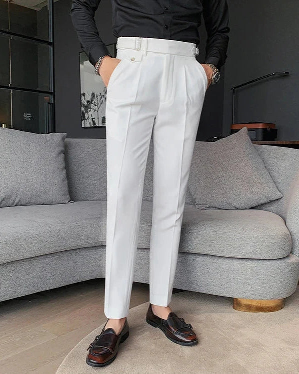 Pantalon Thomas homme, blanc, coupe costume parfaite pour un look soigné.