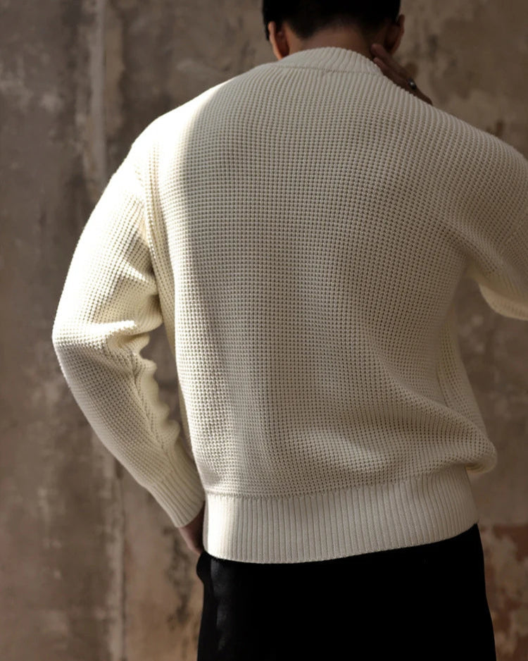 Pull Milo homme, beige, col montant, style intemporel.